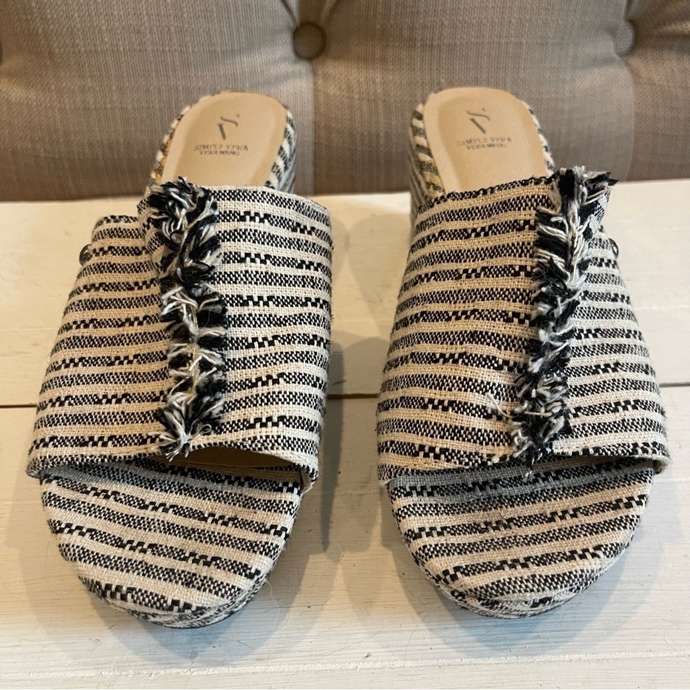 SIMPLY VERA VERA WANG Women’s 6. Slip on Sandals Wedge Blue and white - Picture 3 of 11